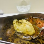 かれーの店 うどん  - 牡蠣が3個も