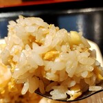 台湾家庭料理 瑞麟軒 - パラパラ系チャーハン