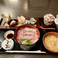 日本料理 雲海 - ぶり丼御膳 3,200円　宿泊者限定