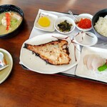 柿崎商店 海鮮工房 - 竹鶴政孝定食