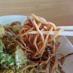 磯村屋 - ４００えん『焼きそば大(三色) (肉・ポテト・玉子)』2014.6