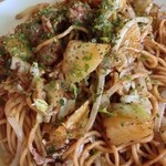 磯村屋 - ４００えん『焼きそば大(三色) (肉・ポテト・玉子)』2014.6