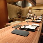 京町堀 なかむら - 静かな調理風景