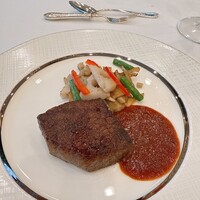 綱町三井倶楽部 - 