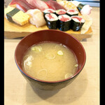 みちわ寿司 - わかめとお豆腐のお味噌汁　byまみこまみこ