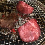 西日暮里ホルモン 荻窪店 - 