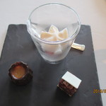 CROWN - ミニャルディーズ