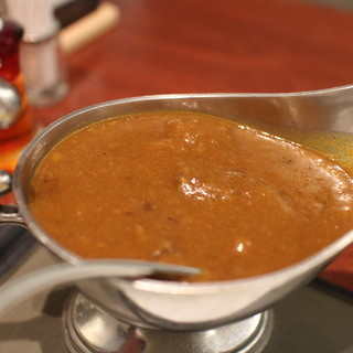 カレーダイニング アビオン_1