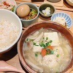 ごはんすすむ - 鶏つみれの塩ちゃんこ