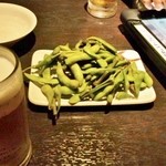 金の蔵Jr. 新宿三丁目店  - お通しのえだまめ