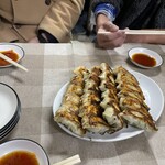餃子屋 満園 三宮店（1号店） - 