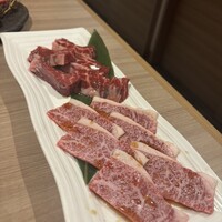 近江うし 焼肉 にくTATSU 青山本店 - 