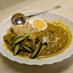 tell me キッチン - スパイスキーマカレーには
      　　無農薬玄米ごはんをチョイス