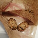 ハマケイ - クワイと葱の鶏団子　¥52×２個