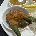 CAFE HALAL & GROCERY - 