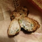 ハマケイ - クワイと葱の鶏団子　あっさりつくね