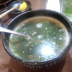 福山駅前酒場　情熱ホルモン - ワカメスープ(2014.07.05)