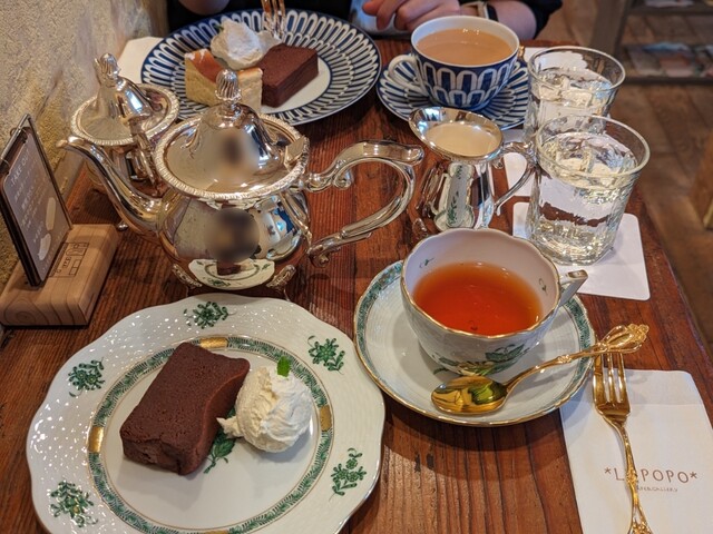 cafe&gallery *LUPOPO* photo 2