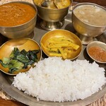 ネパール料理バルピパル - ダルバート