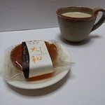 フランス菓子 ペール・ノエル - カフェオレと一緒に