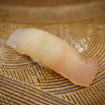 にぎり鮨 一五〇 - ひらめ