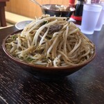 前田食堂 - もやしもっさり。