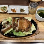 東京バル - 国産鶏もも焼き ひな定食