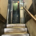 カリーライス専門店エチオピア - 二階席への階段