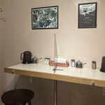 カリーライス専門店エチオピア - 一階奥のカウンター席