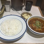 カリーライス専門店エチオピア - チキン豆カリー(辛さ50倍)、ライス、ジャガイモ