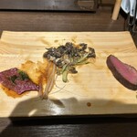 神戸牛焼肉と冷やしピーマン 金肉屋 - 