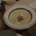 Xató burrata & steak - 芽キャベツのスープ