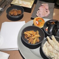 ブッフェアンドカフェ スロープサイドダイナー ザクロ - 