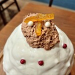 京かき氷 つみき - トップはカカオマスカルクリーム、オレンジピール、パールクラッカー