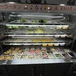 阿松 麻辣湯 炸串 - 水に浸かってるトッピングも、お会計の軽量時に水を捨ててくれる良心的なお店はこちらが初めてでした！！