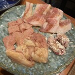 炭火焼肉ホルモン 哲 - 