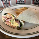 シーウルフダイナー - ブリトー1,180円税抜。満足感あるボリューム。