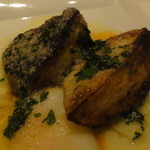 ペッシェ・ロッソ - イタリア産フレッシュポルチーニとろとろ温泉卵添え2600円