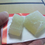 たるみ製菓 - 葛やき、驚くぐらいふんわりとした柔らかさでした。