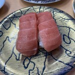 寿司本家 - 中トロ