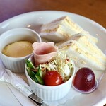 ABCカフェガーデンズ - モーニングセット