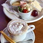 ABCカフェガーデンズ - ウィンナーコーヒー