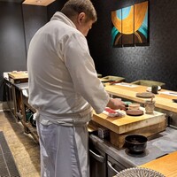 鮨 権左衛門 - 内観