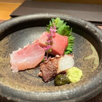 MOTO TOKYO - 