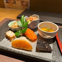 MOTO TOKYO - 