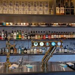 Pub & Grill 7 TAPS TAVERN - 