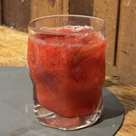 立呑み とだか - 生おろしサワー いちご
      2025年2月25日