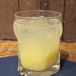 立呑み とだか - 生おろしサワー レモン
      2025年2月25日