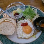 ソラ カフェ - モーニング。これに紅茶orコーヒーがついて５００円。