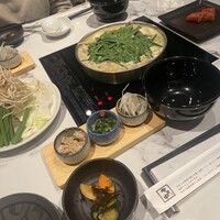 博多もつ鍋 やま中 博多店 - 